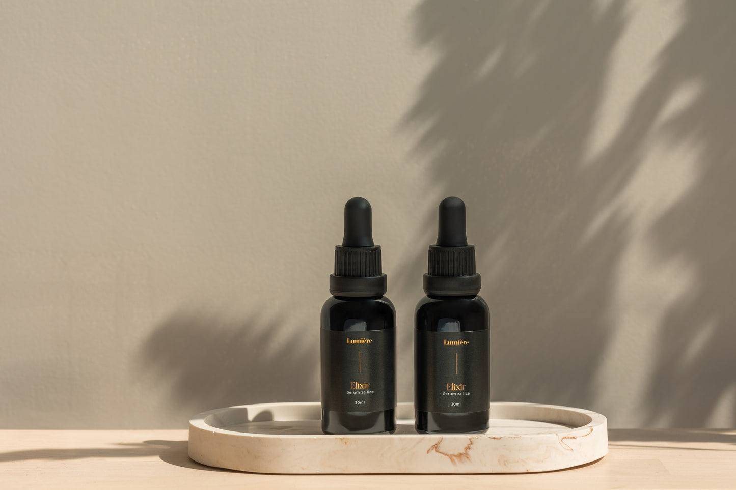 Lumiere Elixir serum